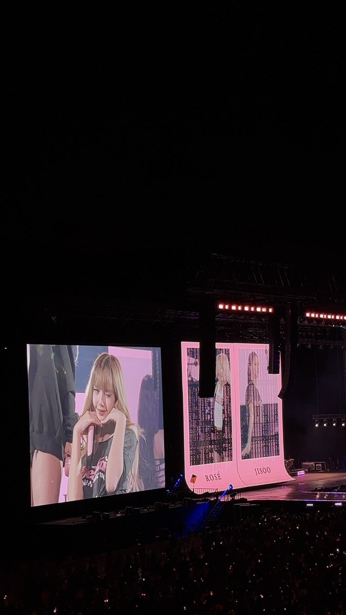 padahal udh lewat 10 hari tp hawa deadline Jakarta masih adaa terus 🖤🩷