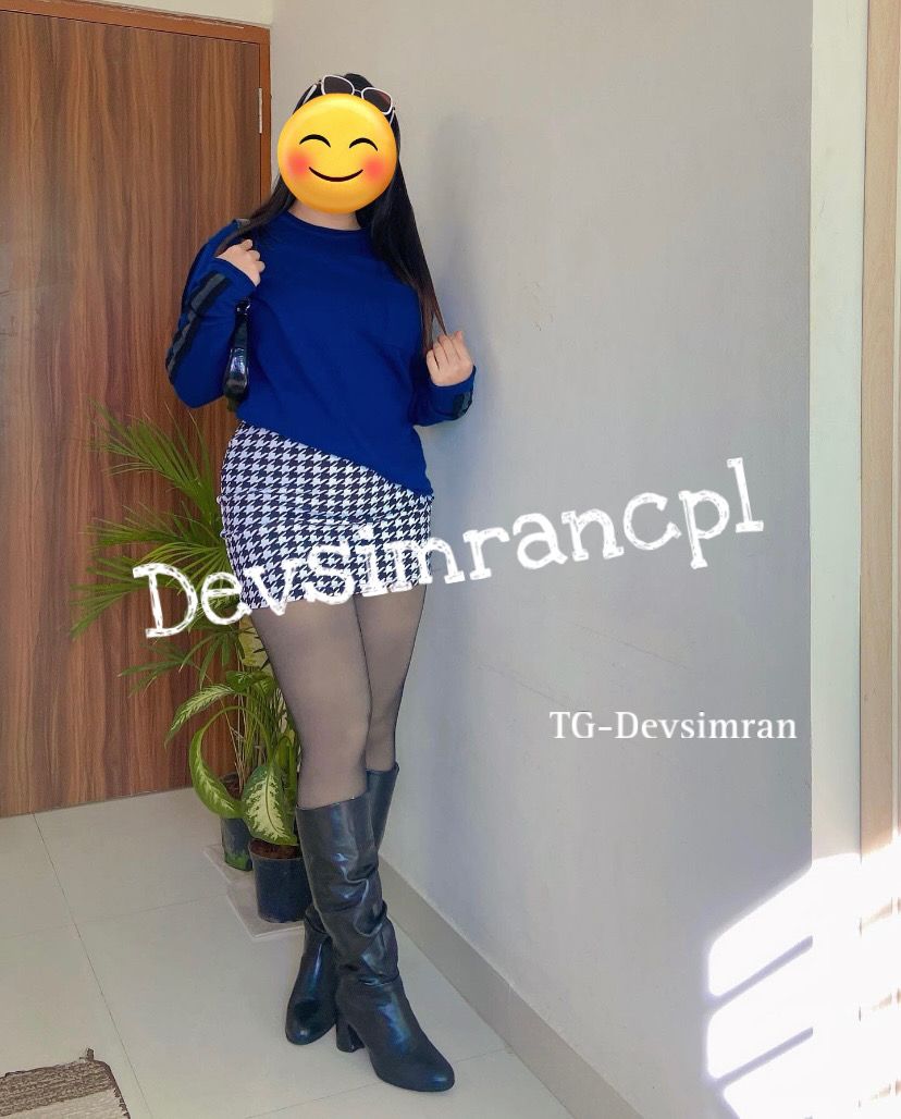simrandev_cpl's tweet photo. Meetings are available in Delhi/Gurgaon/Noida. I am interested in connecting with a sophisticated, single individual for a discreet friends-with-benefits relationship. Please submit a proper introduction to proceed, and note that advance payment is required to confirm a meeting. https://t.co/wzhQH5D2aw