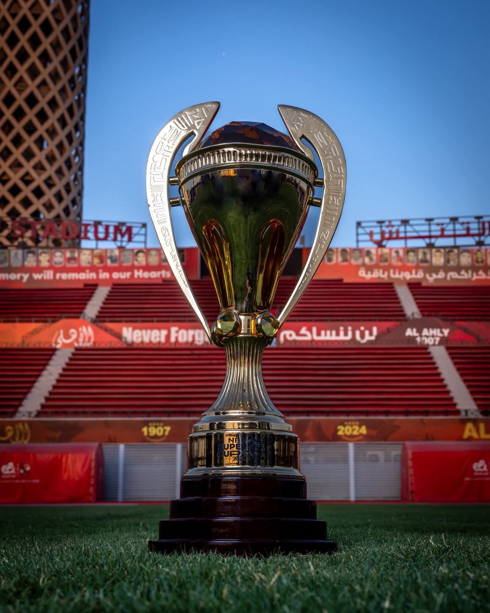 من ملعب التتش.. الأهلي يشارك لقطات من كأس السوبر المصري 🦅

#الاتحاد #الأهلي #الزمالك