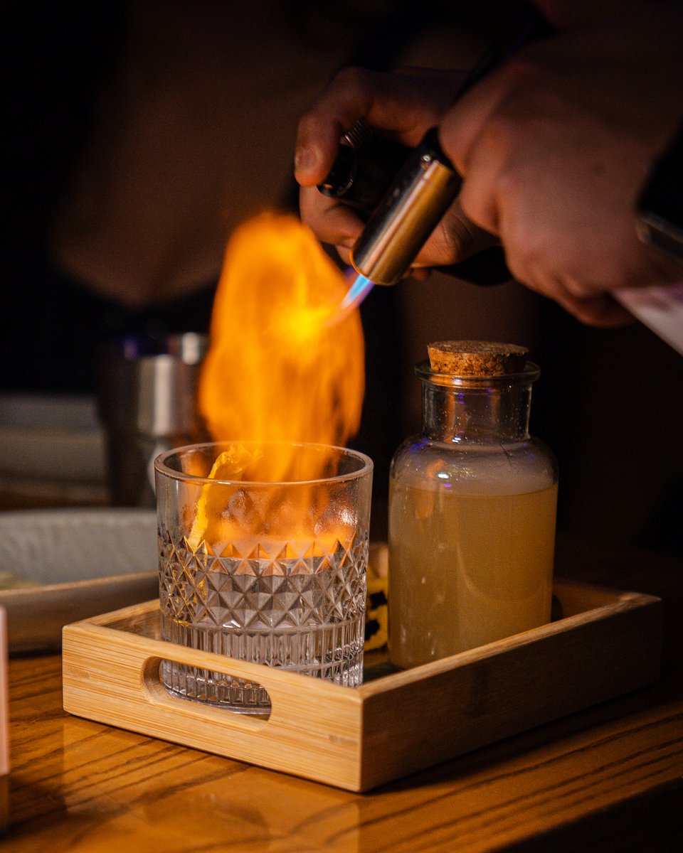 VisitNovato's tweet image. Elevate your cocktail experience at Ayawaska Hilltop in Novato! Enjoy vibrant Peruvian-inspired drinks and stunning views that make Happy Hour feel like a getaway. Perfect for date nights or catching up with friends! #visitnovato ow.ly/aOzS50XnYZl