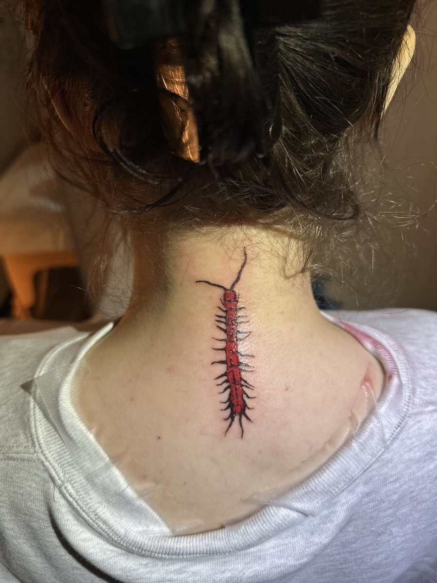 Hey chat how do we like my new tattoo? (My friend Tadju ATEEE this down)
