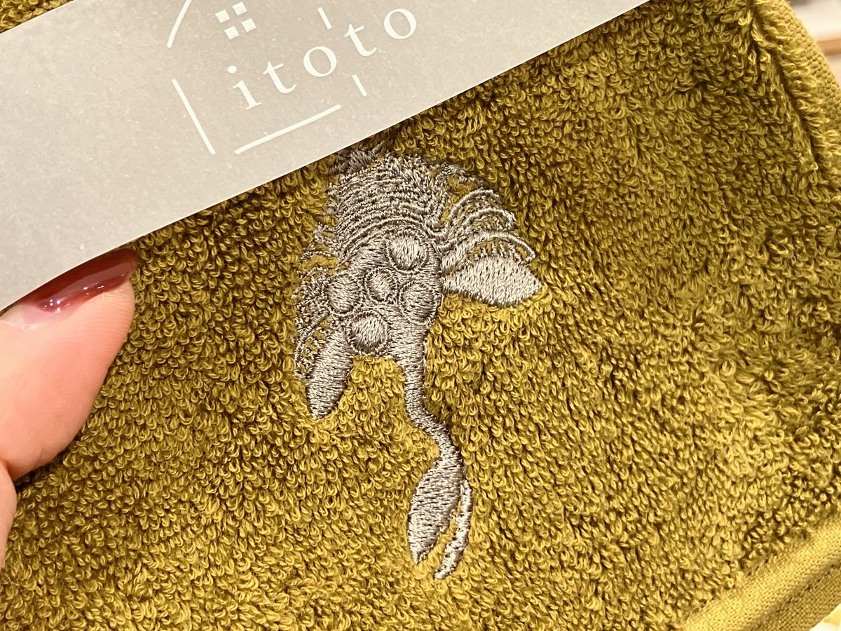 THESTUDYROOMuen's tweet photo. itotoさんのハンカチが再入荷いたしました〜！

なんと新色も登場✨カラーバリエーションが増えて選ぶ楽しさも増えました😊

今にも飛び出してきそうなオパビニアが胸熱…！プレゼント用でいただいた日にゃ大歓喜してしまいそうです💃

スタッフ🐁 https://t.co/9GX9sGA7Nf