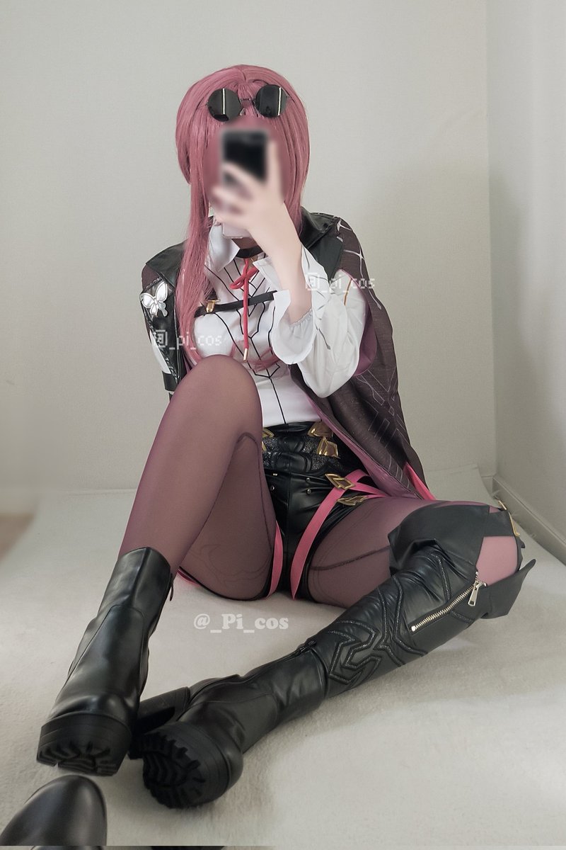 カフカのコスプレ