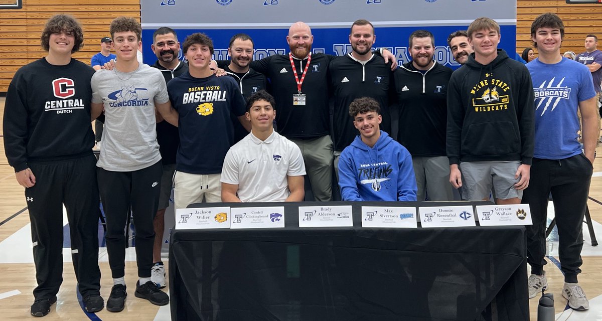 Papillion- LaVista South Titan Baseball tweet media