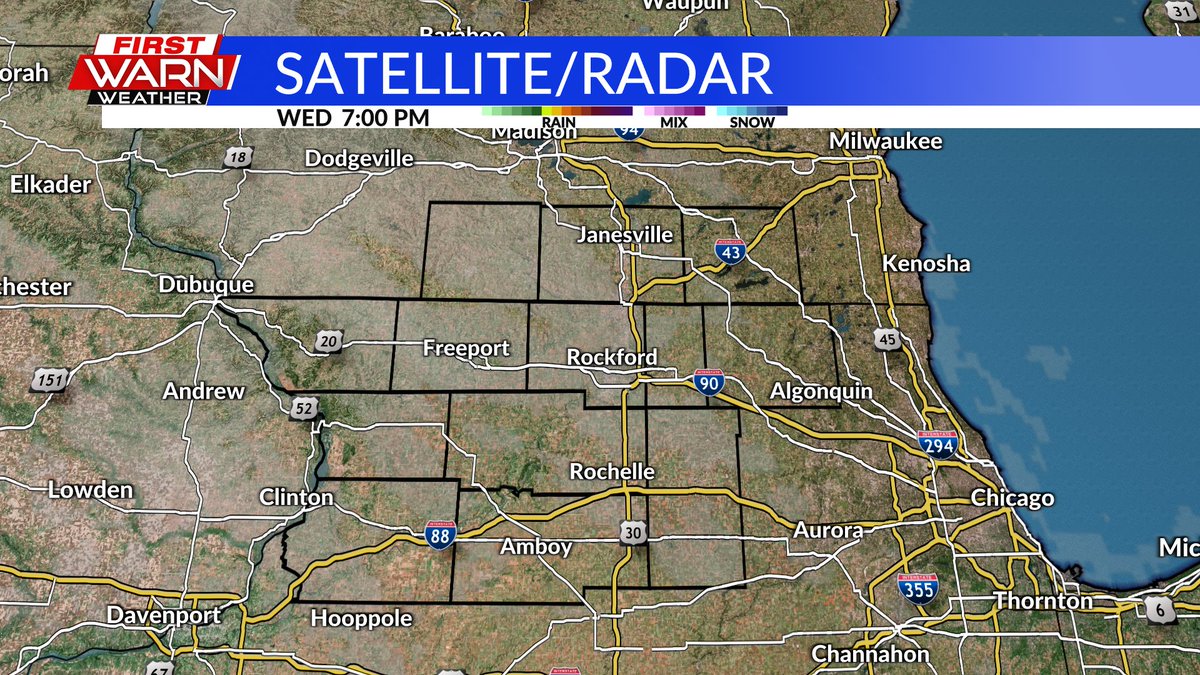 CandiceKing's tweet image. Cloud cover rolling in this evening may work against you from seeing the northern lights in some spots across northern Illinois.  Have had a few reports they are visible but not quite compared to what we had Tuesday.
