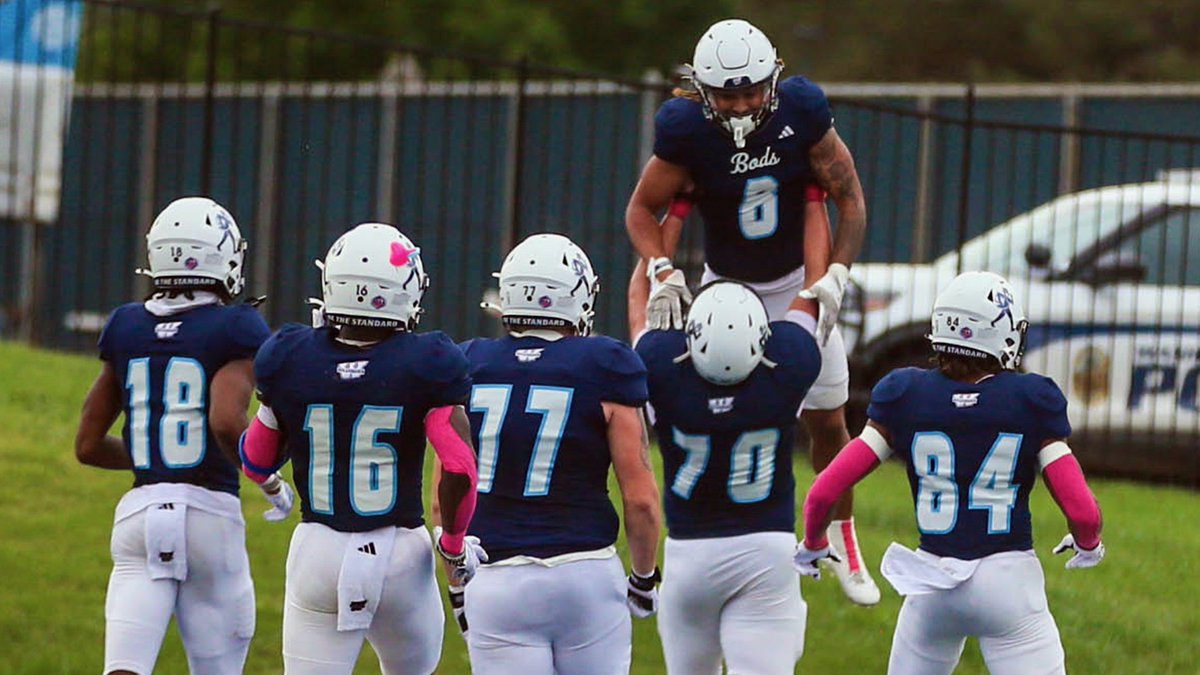 After a great phone call with <a href="/CoachTyceBrown/">Tyce Brown</a> I'm blessed and honored to receive an offer from <a href="/IchabodFTBL/">Washburn Football</a> 
<a href="/BCRAVEN_9/">Bill Arnold</a>