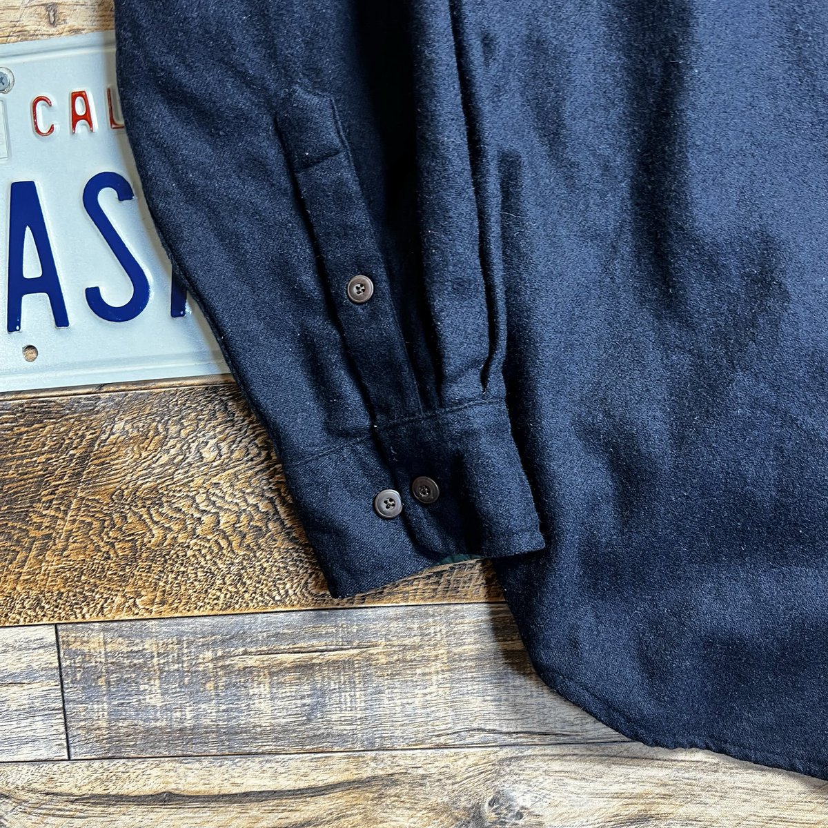 UnionWith87240_'s tweet image. 🧥 GAP Wool CPO Jacket
無骨で上品。2000s初期のオールドギャップ。
厚手ウールでアウター感覚に羽織れる一枚。
#gap #oldgap #cpojacket #アメカジ #unionwith
🛒オンラインで販売中