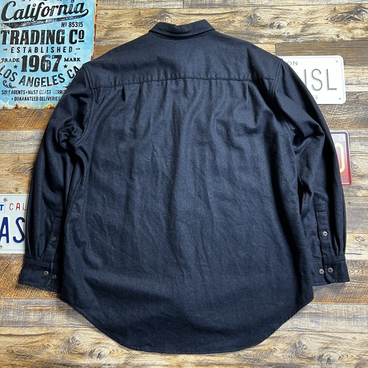 UnionWith87240_'s tweet image. 🧥 GAP Wool CPO Jacket
無骨で上品。2000s初期のオールドギャップ。
厚手ウールでアウター感覚に羽織れる一枚。
#gap #oldgap #cpojacket #アメカジ #unionwith
🛒オンラインで販売中