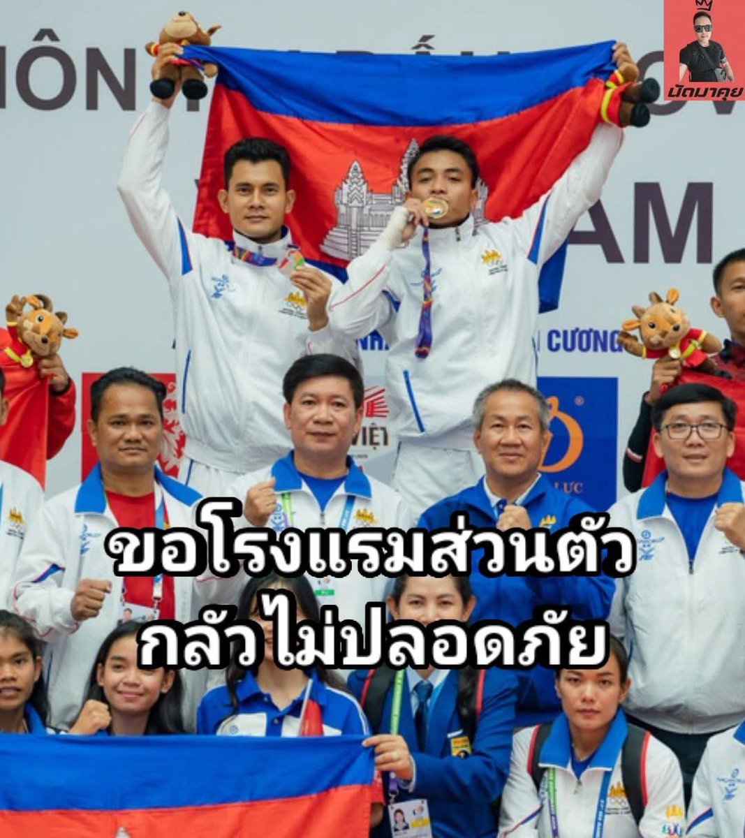 °หึ° tweet media
