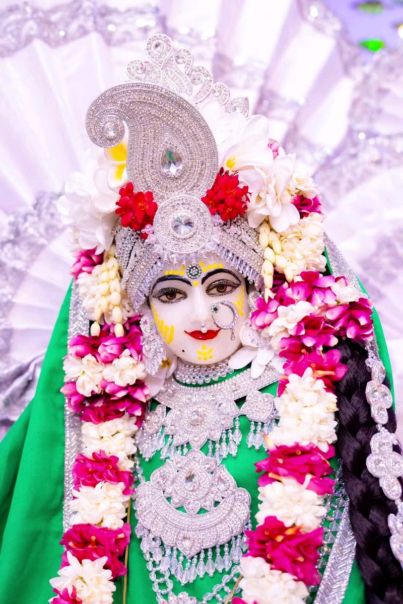 जय जय श्री हित हरिवंश🙏😍🌹❣️🌺💞🚩
#जय_जय_श्री_राधे_कृष्ण 🙏😍🌹❣️🌺💞🚩
#मेरो_वृंदावन 🙏❣️🌹😍🌺💞🚩
#राधे_राधे  😍🙏❣️🌹😍🌺💞
#जय_श्री_राधे_राधे 😍💞❣️🙏♥️🌹💕