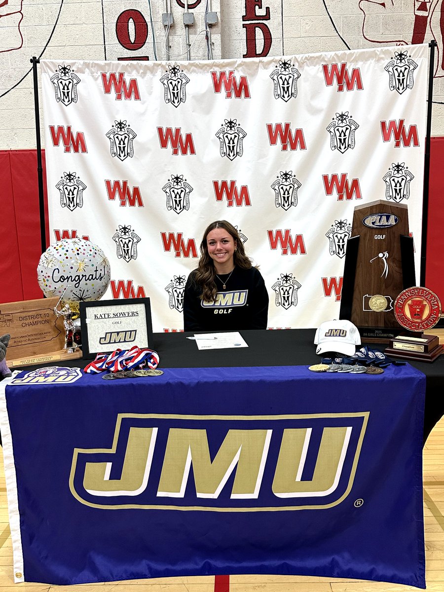 Big Reds Athletics tweet media