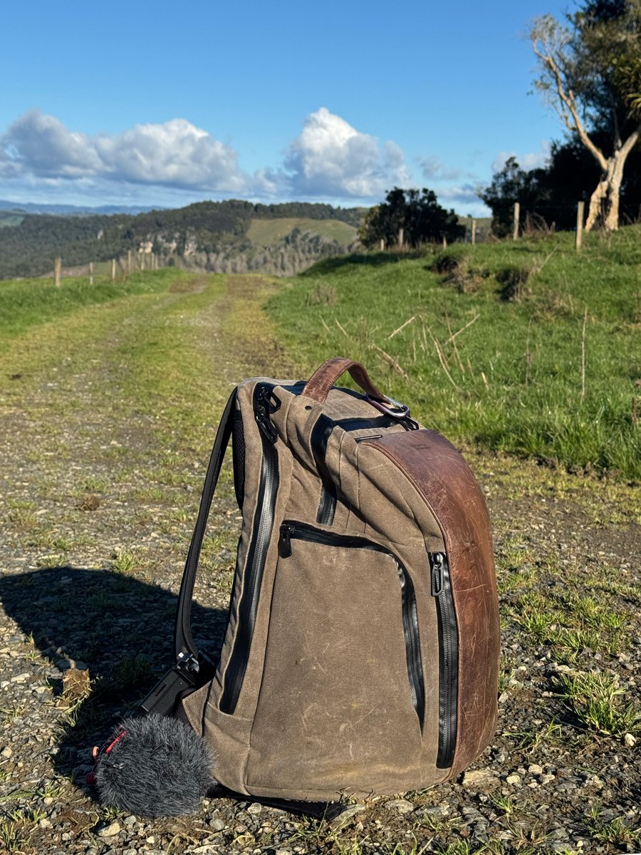 SFBags's tweet photo. ๐ Can you guess... Where in the World ๐ is the PRO EXECUTIVE BACKPACK this WednesdayโLet us know in the comments!
๐: https://t.co/S1VQkZI2rG
๐ Who doesn't love a beautiful #hike ๐ฅพ?! Do you have a go-to trail?
#WITW #WellnessWednesday #travel #MadeinUSA https://t.co/8RIl59uWsv