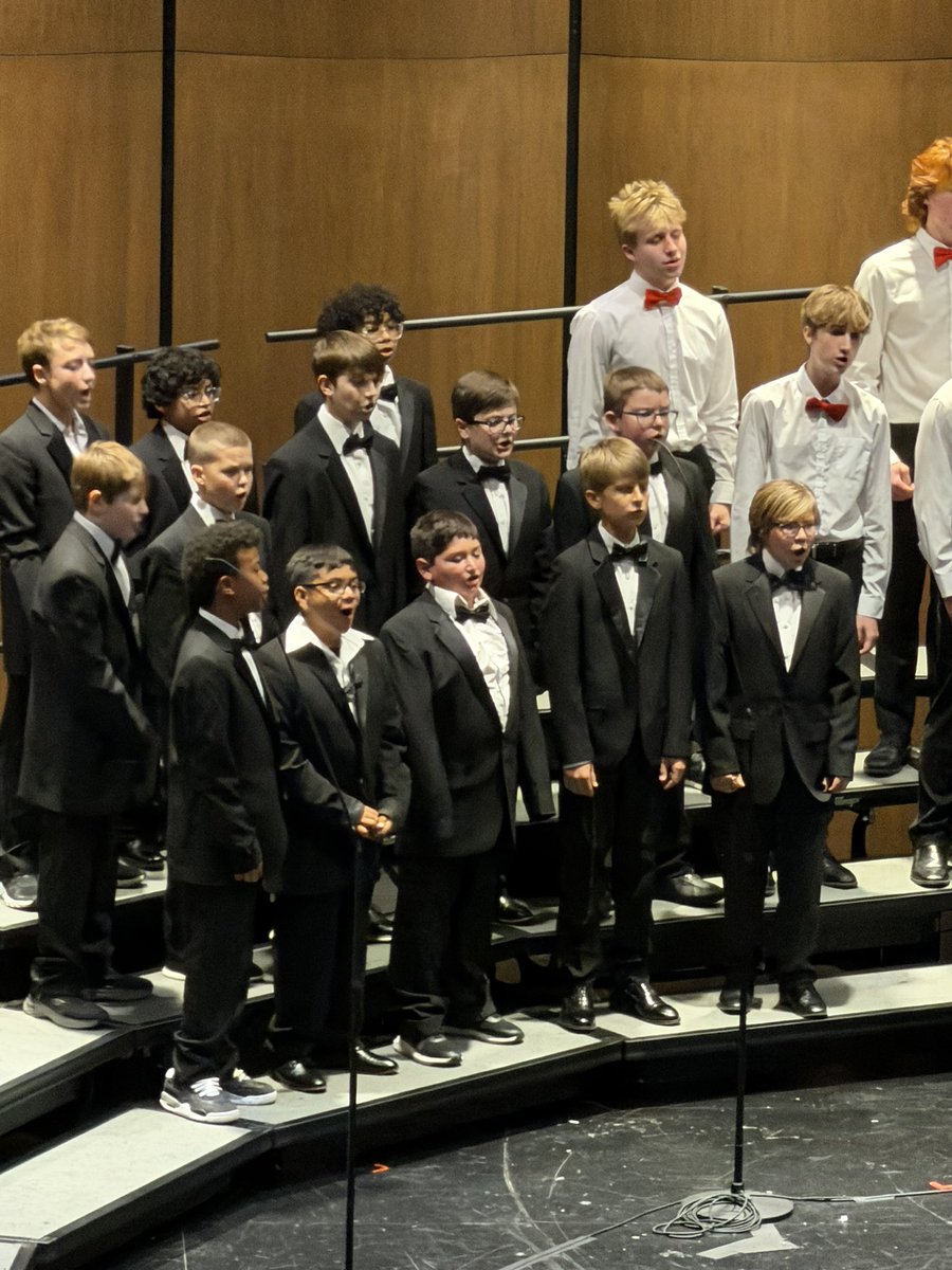 Sarah Pankonien tweet media