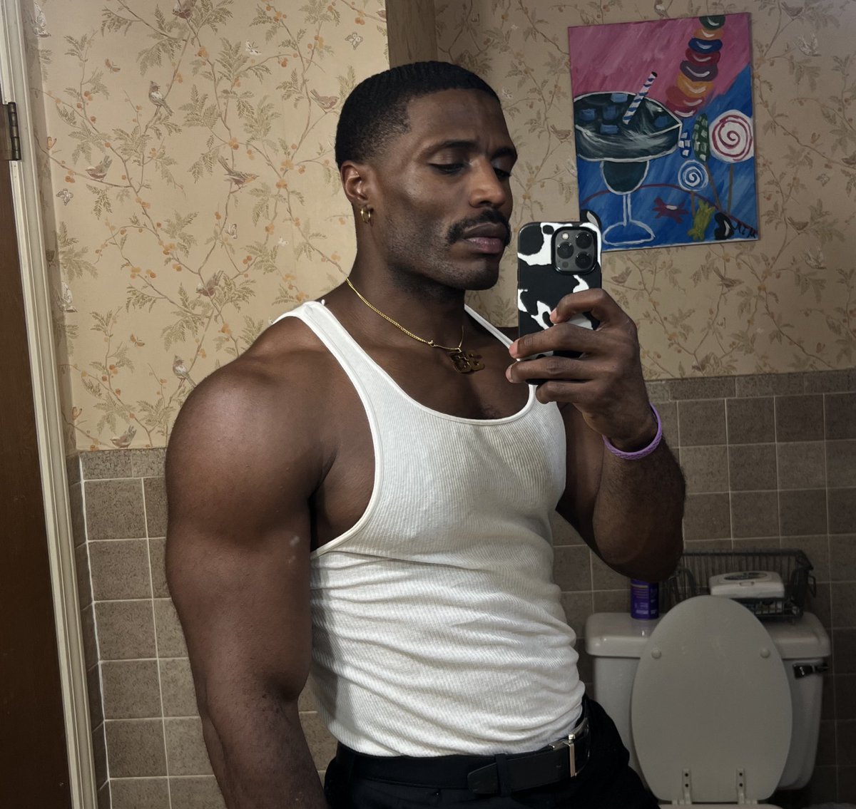 MartyMarc33's tweet photo. Post you and your celebrity look a like: https://t.co/Mun3YkHwUi