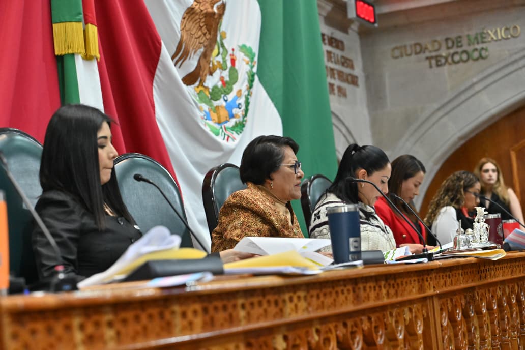 El Dip. <a href="/OOA_Oficial/">Omar Ortega Álvarez</a> y la Dip. <a href="/Casasola_Ara/">Araceli Casasola Salazar</a> (GP #PRD) presentan iniciativa para sancionar el Stealthing como delito en el Código Penal.🚫⚖️

#CongresoEdomex #DerechosSexuales #JusticiaPenal