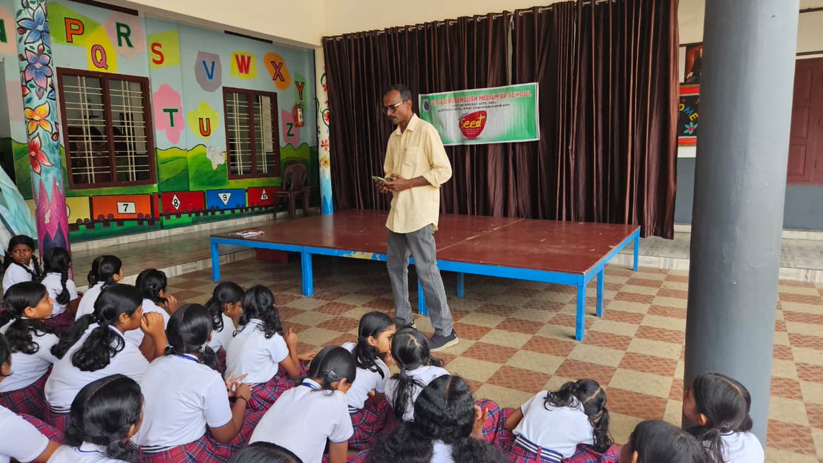 cpmgkerala's tweet photo. 📮 Philatelic Exhibition &amp; Aadhaar Mela

A Philatelic Exhibition and Aadhaar Mela was conducted at St. George UP School, Kottappady under Perumbavoor Sub Division, Aluva Division on 12.11.2025.

#IndiaPost #Philately #AadhaarServices #DakSewaJanSewa #LocalServiceGlobalReach https://t.co/UT2qDMnjO9