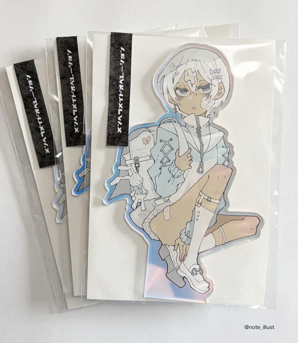 note_illust's tweet image. コミティア154に向けて、オーロラアクスタのパッケージを一新しました！

喜んでもらえると嬉しいです...！

ぜひ会場でGETしてくださいね〜！

#COMITIA154
#コミティア154