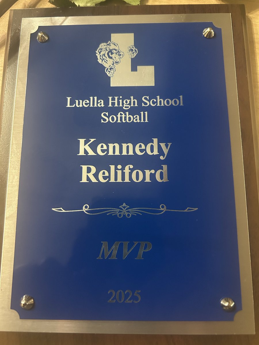 KennedyRel's tweet image. “Junior Year” high school softball season went well. 1st Team All Conference, Region 5AAA Player of the Year, and Luella High School’s Varsity Softball Most Valuable Player. #Blessed #KennedytheSTUDENTAthlete  @d1vision_sb @Sportskryst @D1V18U_Premier @TopPreps @SoftballDown…