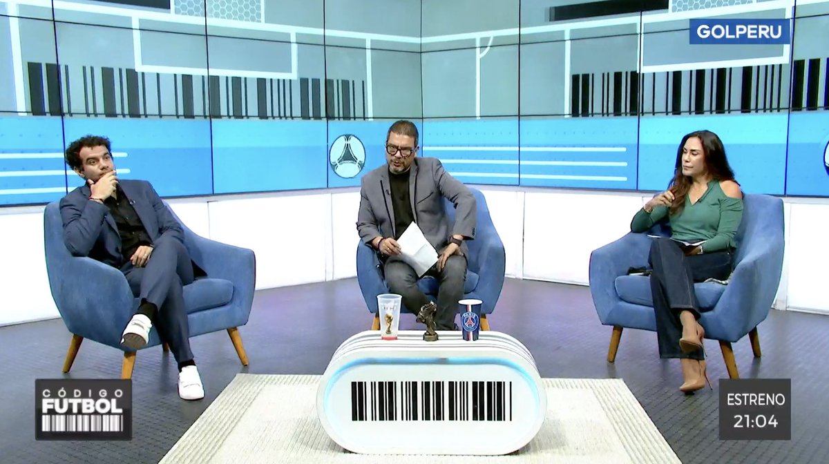 ⏰ #Ahora ¡INICIA UNA NUEVA EDICIÓN DE #CÓDIGOFÚTBOL! Maximiliano Mendaña, Jorge Kieffer y Alexandra del Solar nos traen toda la información del fútbol nacional e internacional. ¡Sintoniza ya el 14 o 714 HD de Movistar 📺!