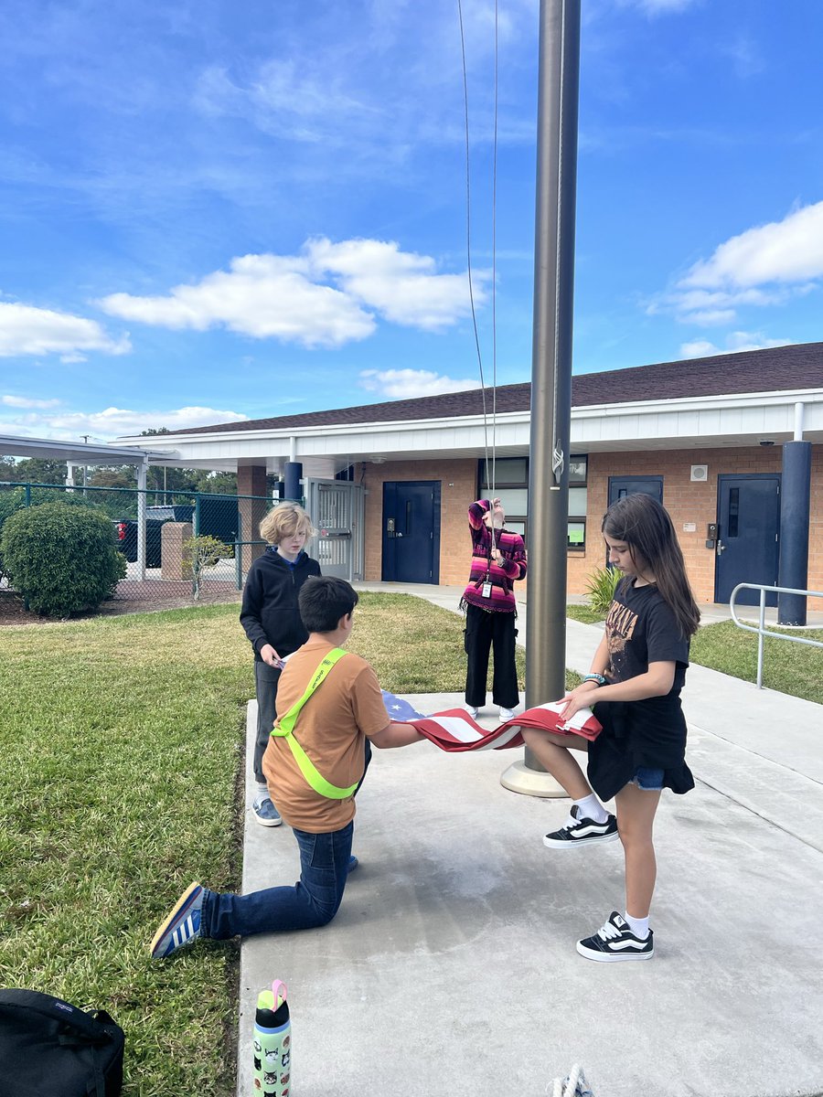 MissRamirez tweet media