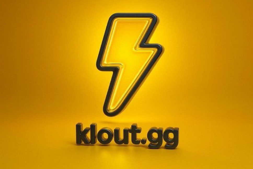 hesbolaji's tweet image. Last week, my friend bragged about his ETH gains.
I laughed and said, “Bro, I’ve been farming something rarer, attention.”

He thought I was joking until I showed him my Klout profile.
Every prediction, every bet, every interaction? All recorded. All earning.
He just stared at…