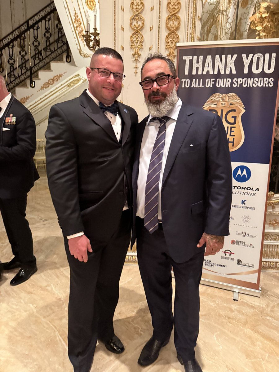 An amazing night at Mar-A-Lago celebrating Law Enforcement and Veterans thanks to <a href="/LawEnforceToday/">LawEnforcementToday</a>