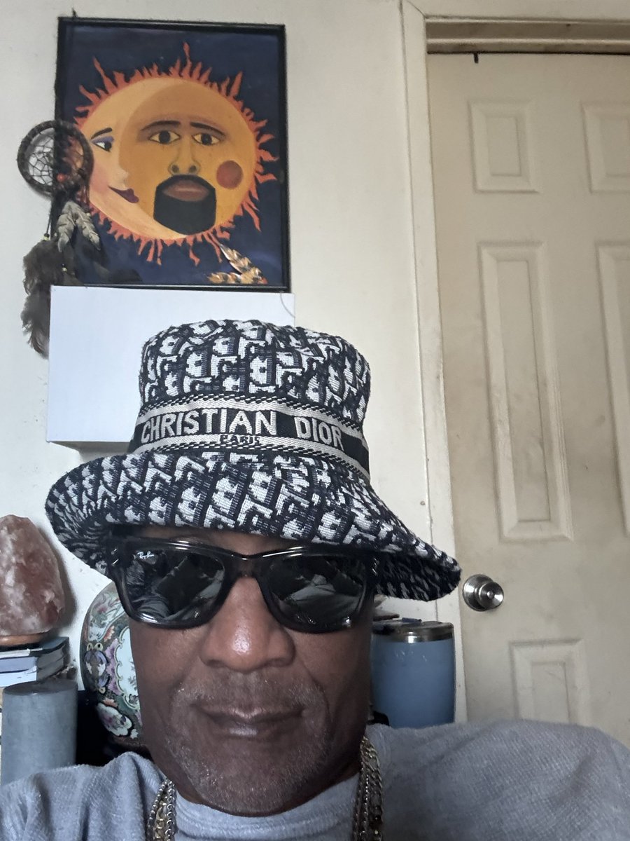 EL SincereGod (@sinceregod) on Twitter photo 