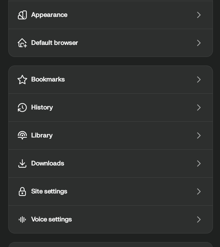 TheAdwaithVarma's tweet image. Perplexity Comet for Android v0.15.1 has added “Library”

- we can manage our Perplexity Threads here.