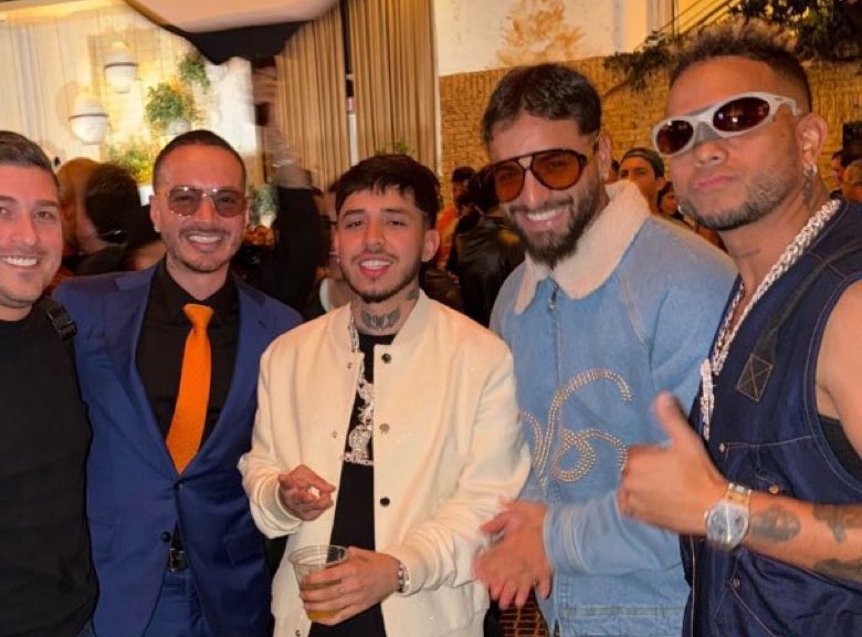Westcol y Maluma por fin juntos los dos hombres más guapos de Colombia 🔥