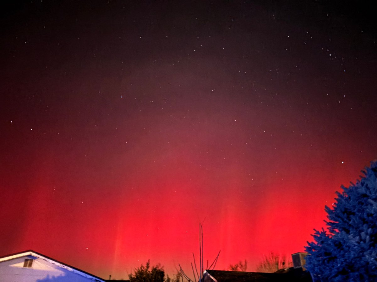 🎶 Najashi’s not just playing music—he’s having a full conversation with your spirit.
Sound, energy, upliftment—The Irie People Show
📻 Catch it LIVE on Zion Highness Radio
🕡 Wednesdays | 6:30–8PM PST
🌐 Stream at zionhighness.com
 or via TuneIn: Zion Highness Radio