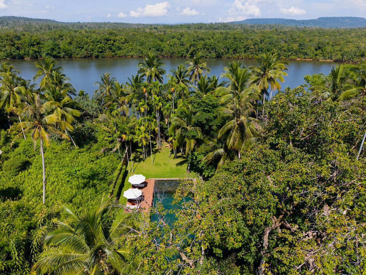 [Tropical] Riverside Resort for Sale for US$0.95M – Ideal for Resort Business - Trapeang Rung, Koh Kong, Cambodia

Price: $950,000 (Negotiable)
Title: Hard Title | Land Size: 9,930 sqm (~1 hectare+)

Call: +855-10-699-553 
Telegram: t.me/hoemseiha_era