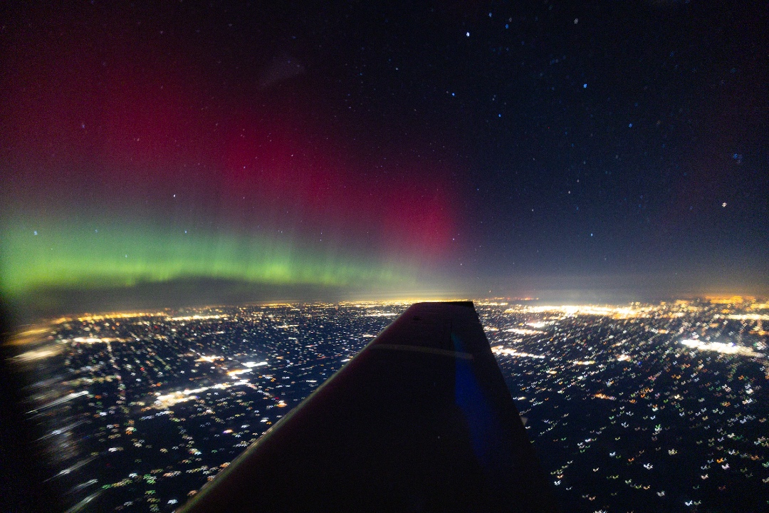 ryanhallyall's tweet image. Currently above Michigan!