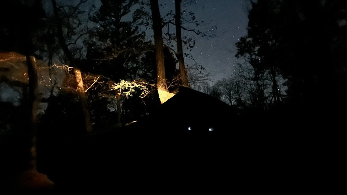 TesLatino tweet media