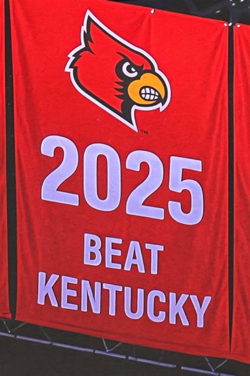 Evaccaro22's tweet photo. @Brewbrew69 @BleedBlueCasey Hang the banner Rob https://t.co/aSvGx4PPXK