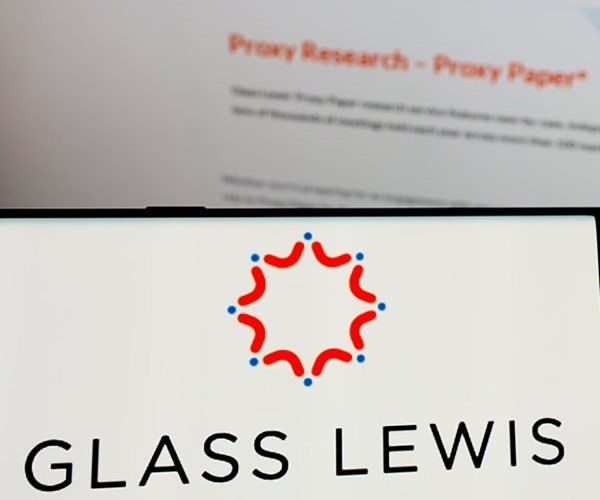 🚨🇺🇸 FTC OPENS ANTITRUST INVESTIGATION INTO ISS AND GLASS LEWIS

The FTC just cracked open an investigation that lands with the weight of a quiet warning, aimed squarely at ISS and Glass Lewis, the two firms that have spent years acting like the twin tuning forks of corporate