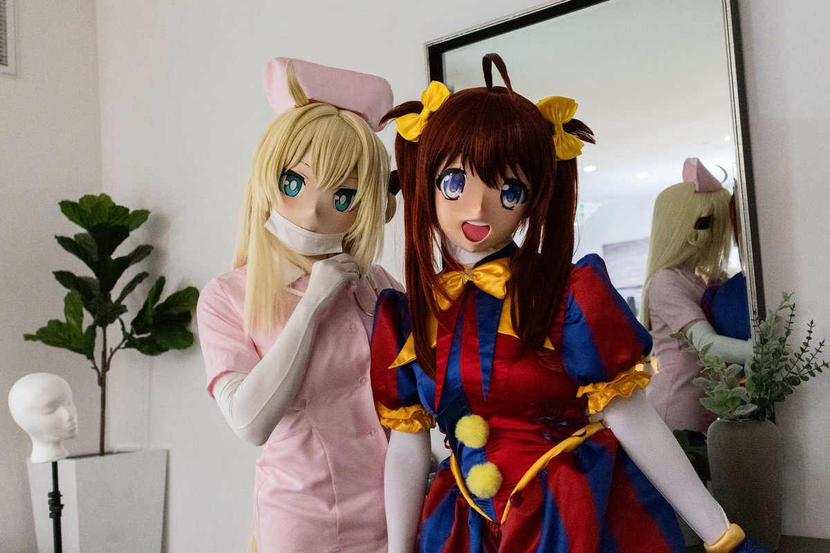 Halloween with the homies

📸: <a href="/laseryabai/">LaserYabai @ Home!</a>