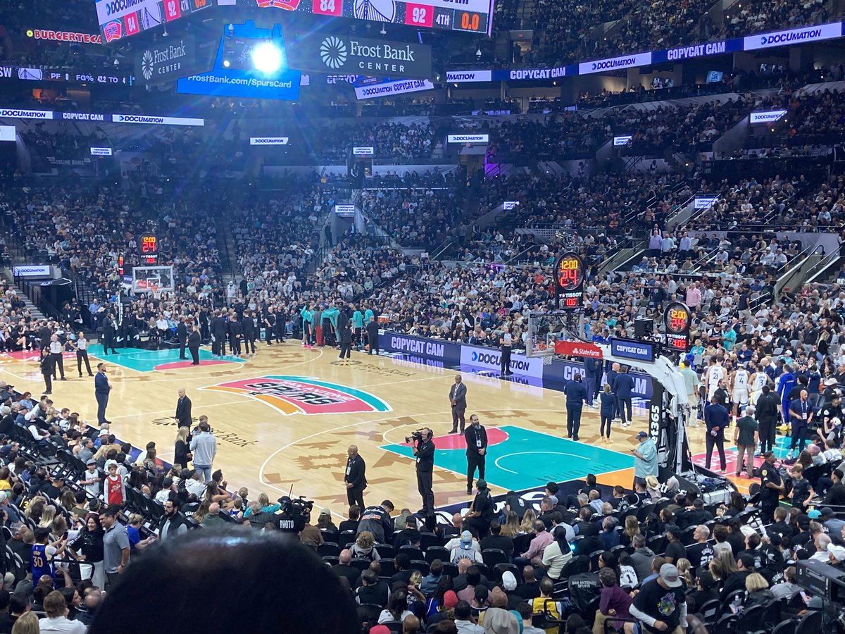 julouvai's tweet photo. @TrashTalk_fr Le chef est en feu c’est chaud ici !!!!! 🔥 https://t.co/dgwybJXefu