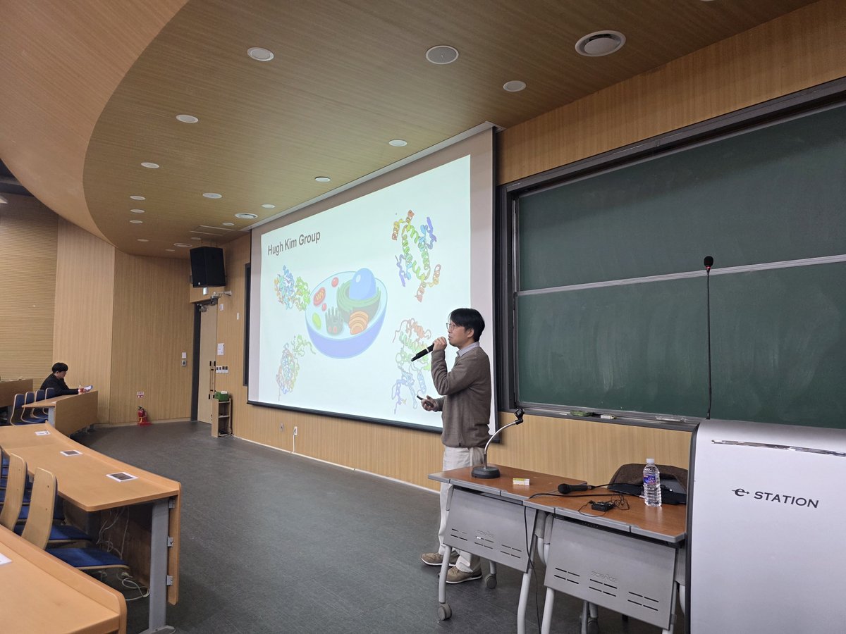 Chemistry Department at Seoul National University tweet media