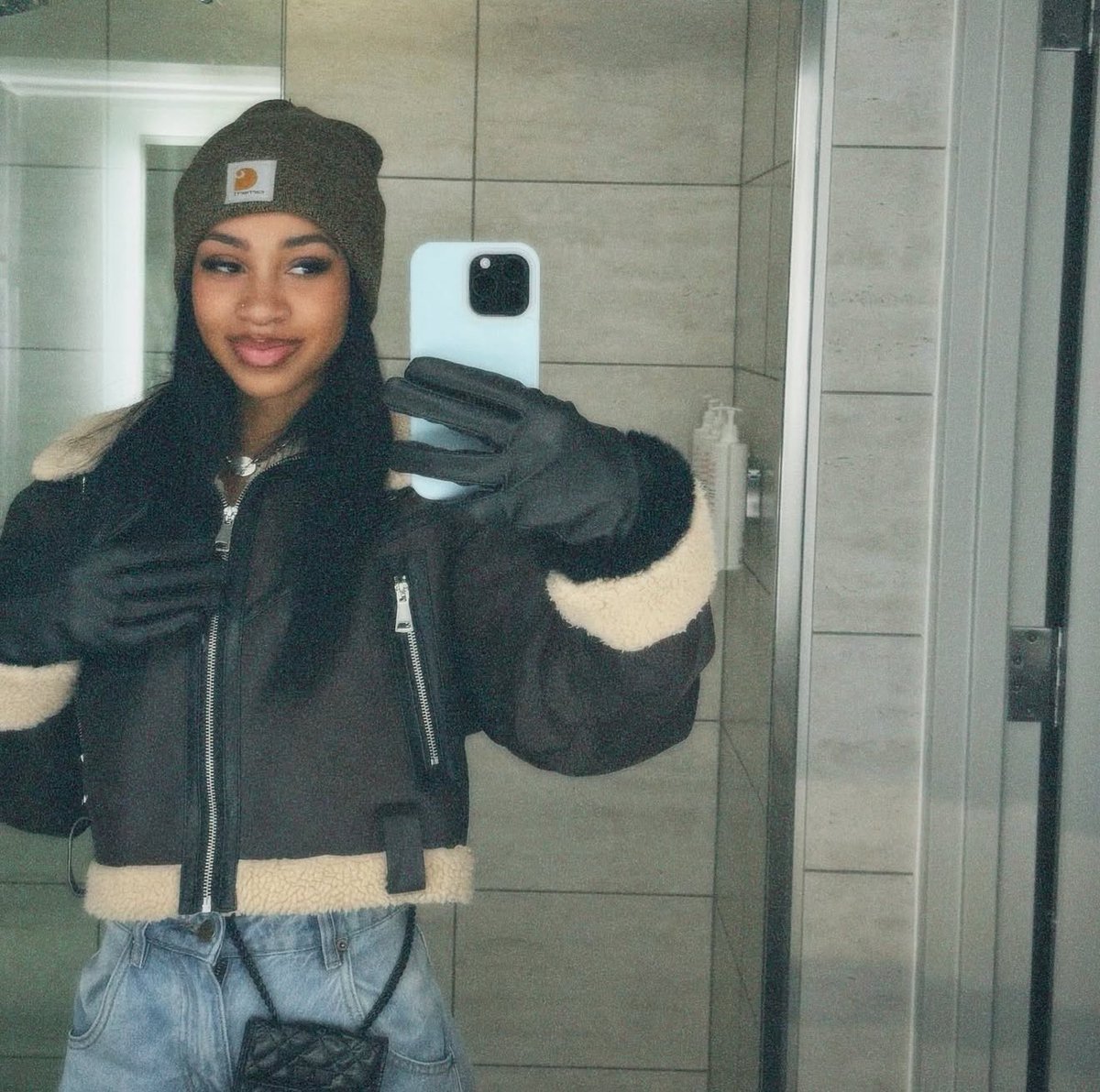 overlygoing's tweet image. cuddle season 🍂