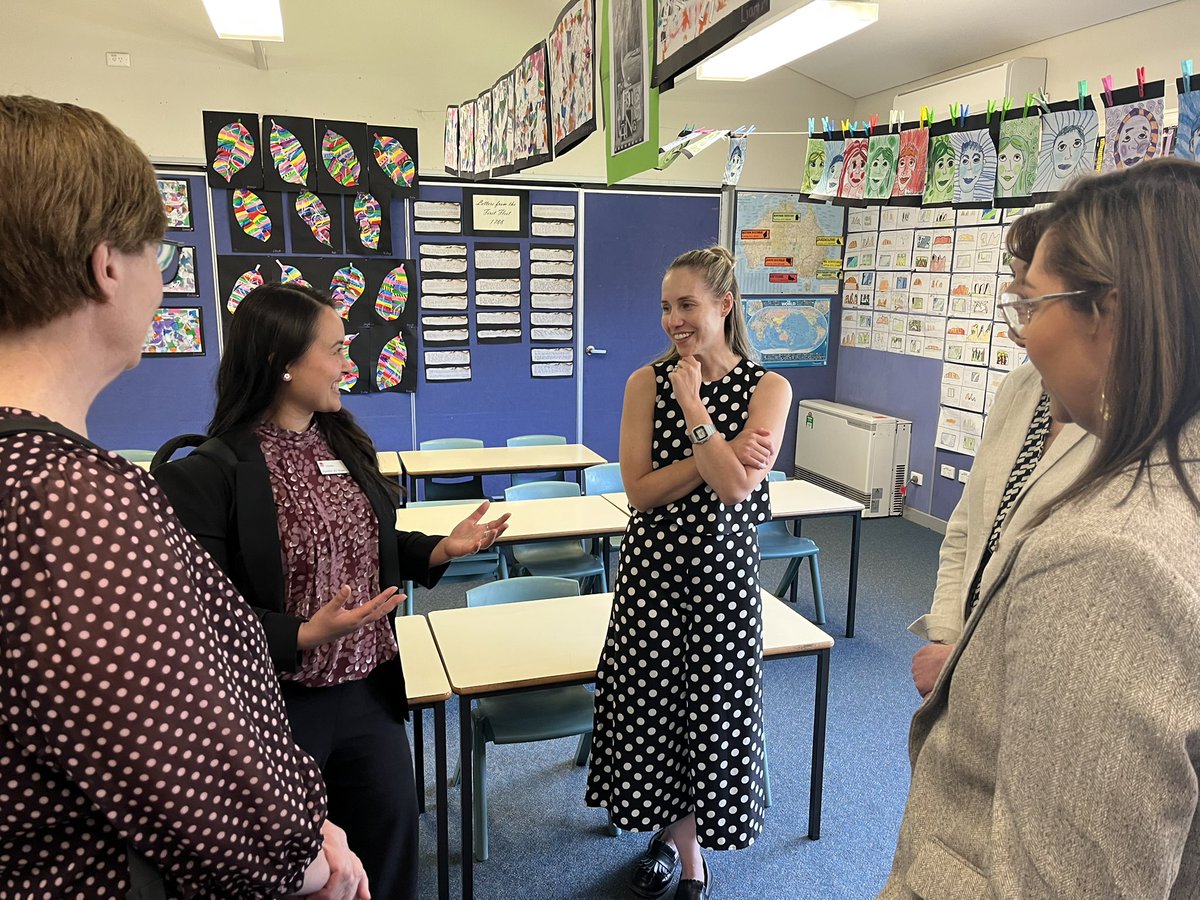 simon_mulready's tweet image. Fortunate to learn alongside the @NSWEducation Primary Curriculum team at the incredible Glendore Public School. Tremendous leadership from Annette, Elise, Jodie and the Glendore team, making a difference for students.