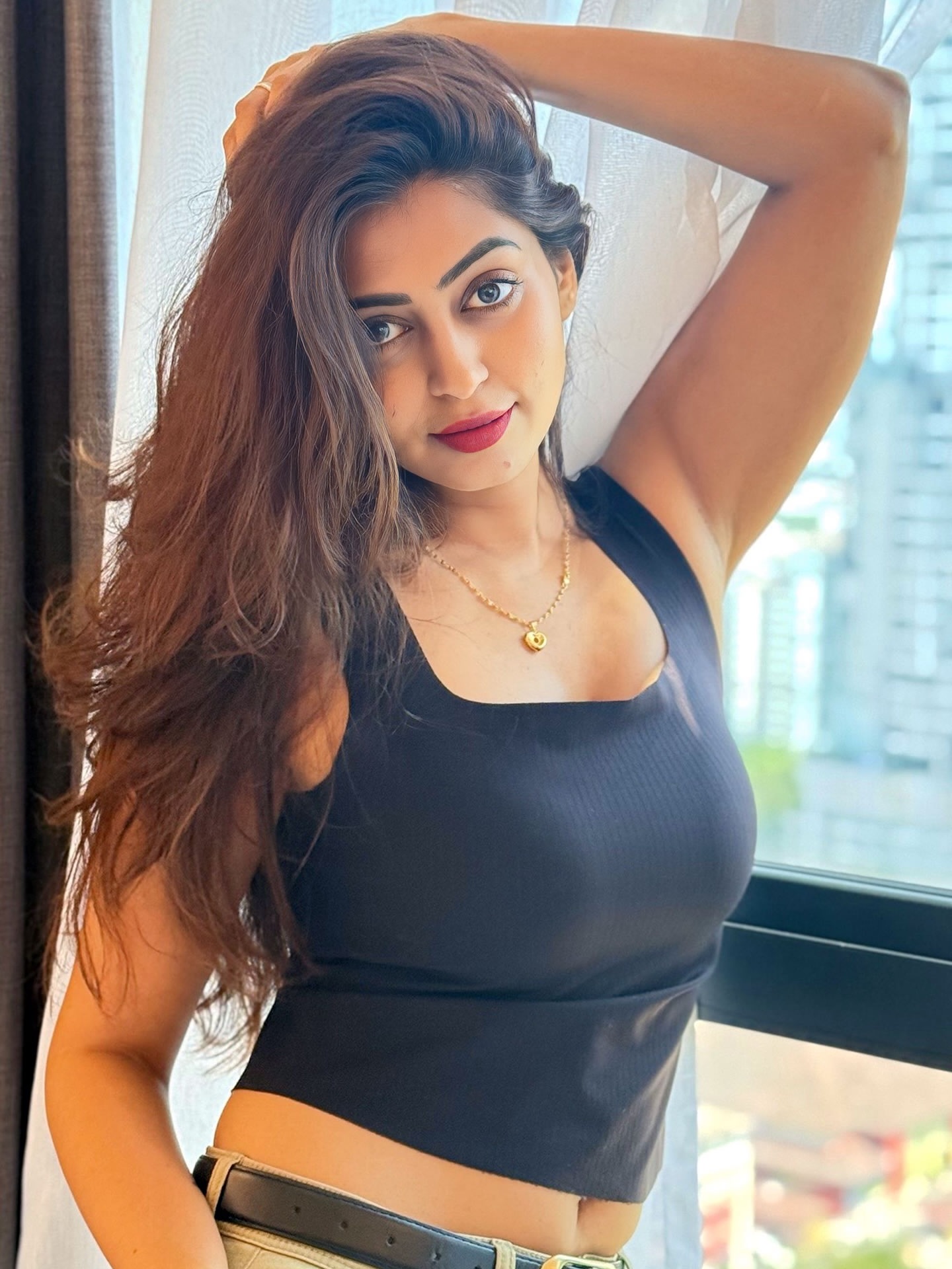 G5mn7dma8AAIX_b?format=jpg&name=large