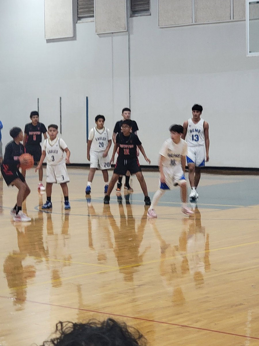 BrendaJ2006's tweet image. @GEMS_Middle @SanElizarioISD #GEMSPRIDE #SanEliNation 
Excellent win by our GEMS 7th and 8th basketball boys! Keep on winning.
