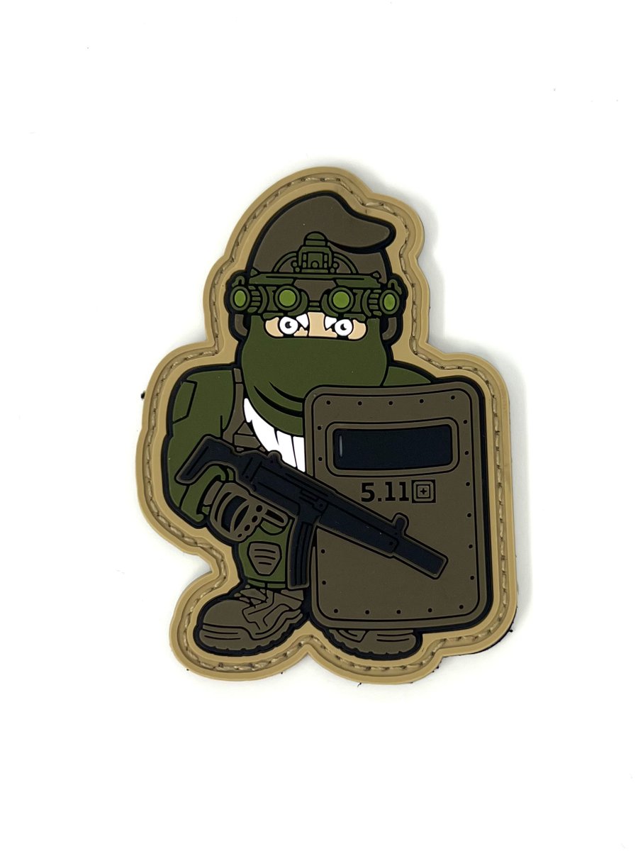 PATCH_EX_JAPAN's tweet image. 【BREACHER GNOME PATCH】

夜間任務フルギアをコミカル×立体PVCで表現した人気ノームパッチ！
NVG・シールド・SMGまで細部の作り込みが本格派。
OD×TANの配色はギアとの相性抜群で、どこに貼っても存在感あり。

「タクティカル×遊び心」両方欲しい人におすすめ。

#511tactical
#LASTGEAR
#PATCHEX