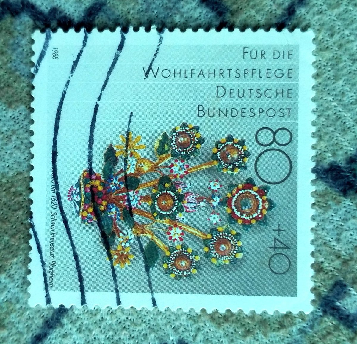 adiewara's tweet photo. #0513
Used stamp from Germany.
#hobby #philately #stamps #germany 
If you have the complate set of this stamp.
Please share with me a picture for my referance. https://t.co/JDgYPeux15