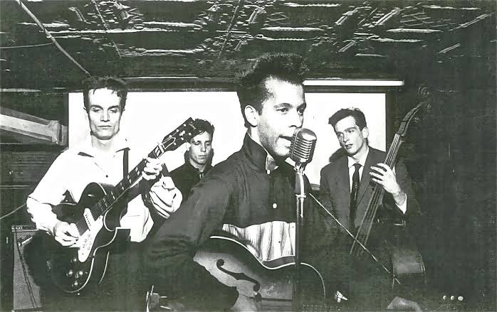buzz_kunst's tweet photo. #NowPlaying 【No. 651】

Buzz and the Flyers - Little Pig (Dale Hawkins / Cover)

（From 1st Album "Buzz and the Flyers", 1981）

#Rockabilly 
#NeoRockabilly 
#BuzzAndTheFlyers 

https://t.co/S8V8NHEfoV @YouTubeより https://t.co/5U7kofpGcf