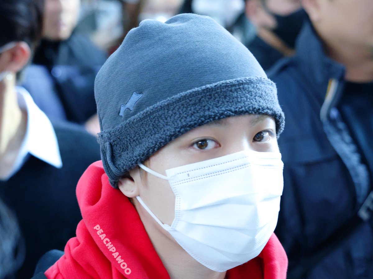PeachpaWoo's tweet photo. 251113 ICN
🥺🫳🏻🫳🏻
#TREASURE #트레저 #トレジャー
#소정환 #SOJUNGHWAN #ソジョンファン https://t.co/wPDGszL0lo