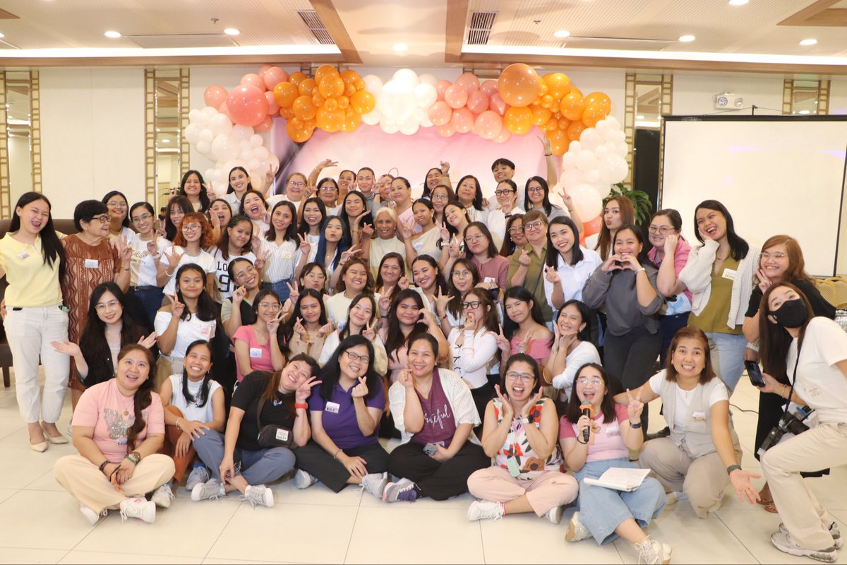 Last night’s Jodinatics Appreciation Night was one for the books. Our theme was GRATITUDE, and I felt it in every story, every laugh, every hug. It honestly felt like a team-building night for our hearts. Thank you for such a meaningful night. I’m so grateful for each one of you.