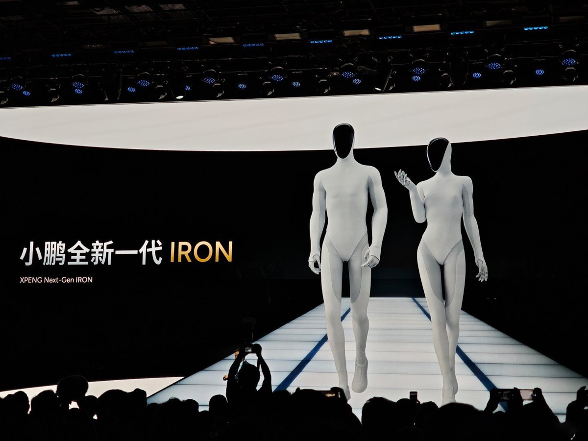 colorlightcloud's tweet image. Colorlight has successfully completed an approximately 360㎡ LED display project at XPENG Motors&apos; new HQ in Guangzhou. The control system, composed of flagship video splicer U9Max, X100Pro series video splicer, and X series video processors. 

#Colorlight #ProjectCase