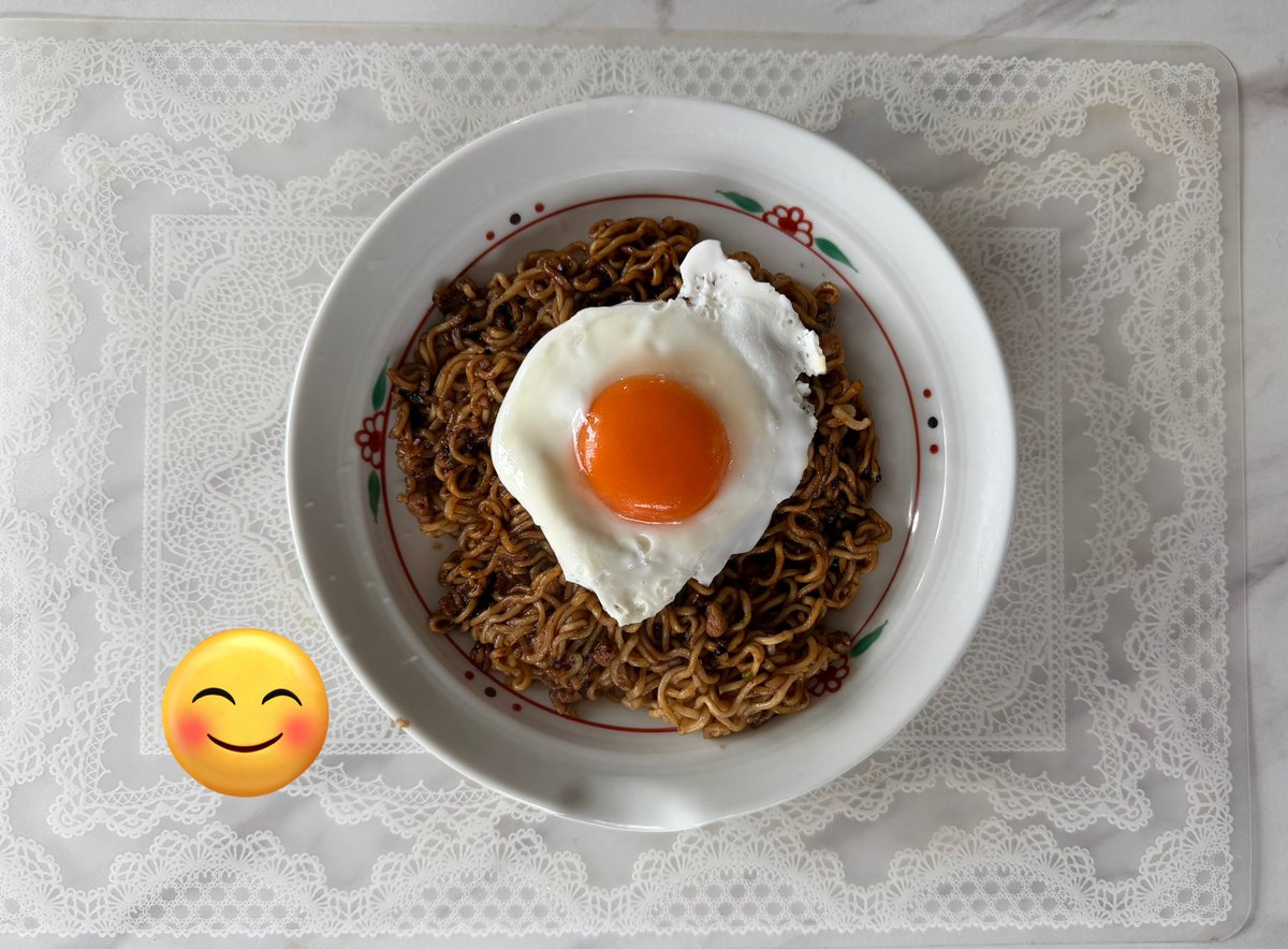 kei321Takeru's tweet image. こないだ 健くんが韓国で 食べて美味しいって言ってた
チャパゲティ

買って帰ったので 作ってみた

健くんは目玉焼き🍳乗せてと
言ってたから

実食したら 日本の焼きそばみたいで 味も 美味しかった😋

2種類買って もう1つは もしかしたら辛いかも💦

 #佐藤健
 #佐藤健アジアツアー𝙸𝙽ソウル