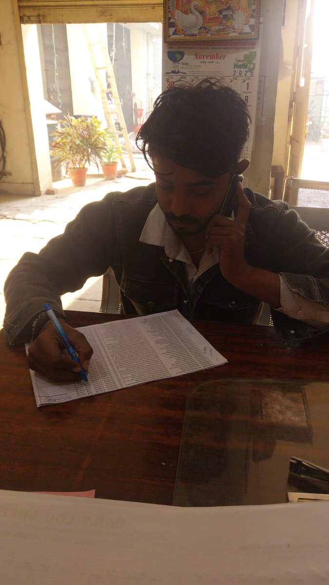 मण्डल राजभवन के वितरण खण्ड राजभवन  के अंतर्गत 33/11के0वी0 जवाहर भवन उपकेंद्र से संबंधित नेगेटिव एरियर वाले उपभोक्ताओं को बकाया धनराशि जमा करने एवं स्मार्ट मीटर का ऐप डाउनलोड करने हेतु फोन कॉलिंग की जा रही है। <a href="/Mvvnlcisgomti2/">CE Lesa Central Zone</a>